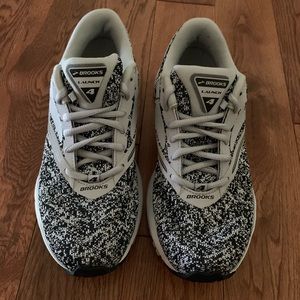 Brooks Launch 4